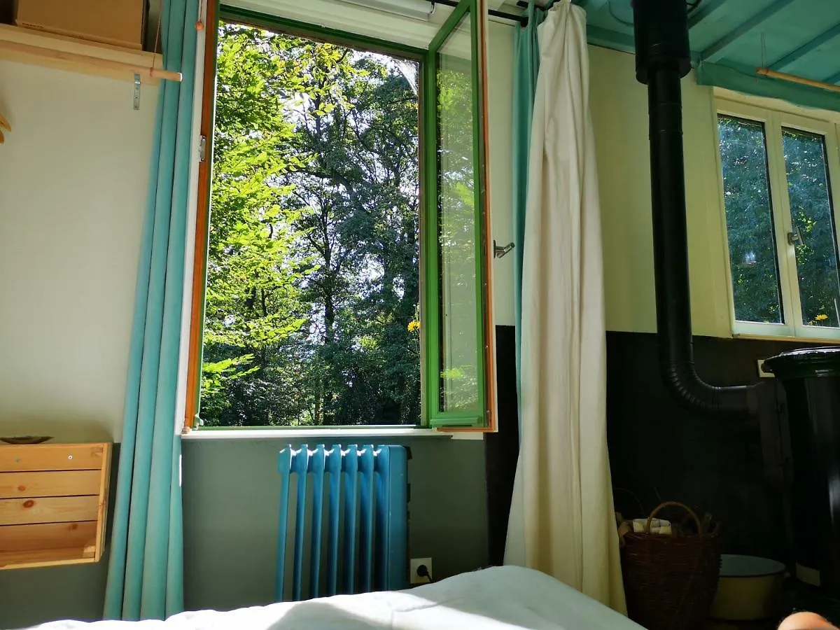 La Cabane Dans Les Bois ! Apartment Marzan 0*,  France