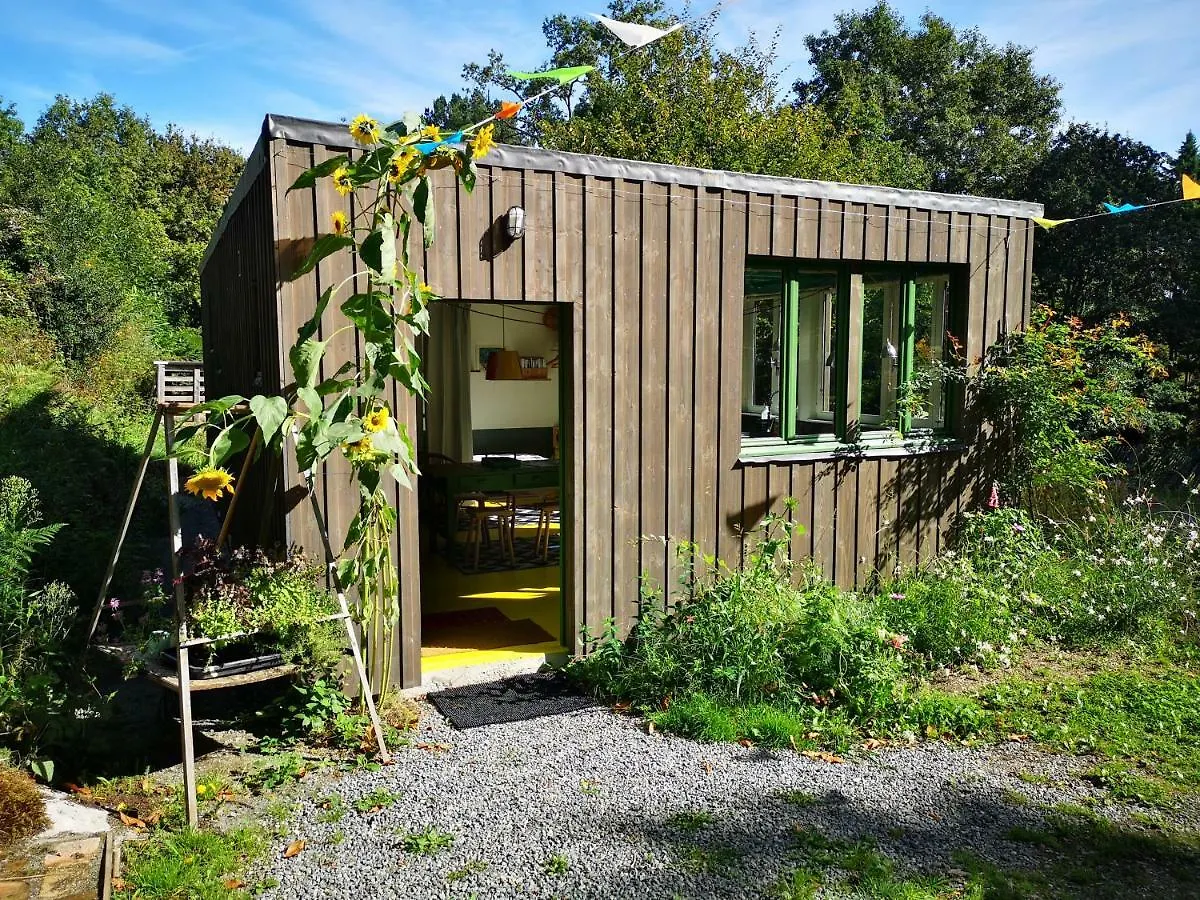 La Cabane Dans Les Bois ! Apartment Marzan 0*,